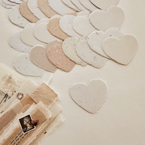 Cikitacikii Handmade Paper Set - Heart (xs)
