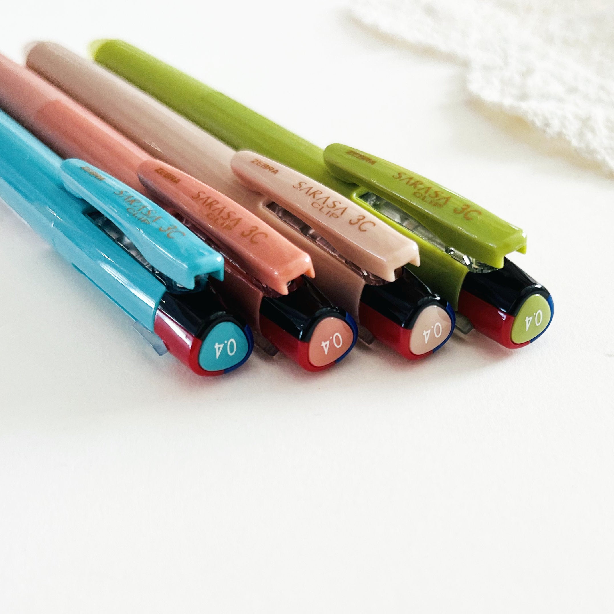 Zebra Sarasa 3C 3 Color Gel Multi Pen - 0.4 mm – niconeco zakkaya