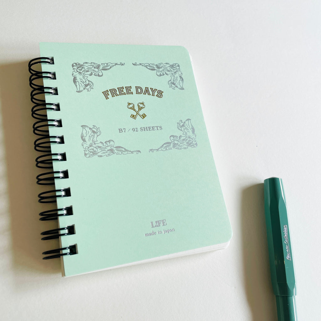 LIFE Free Days Pocket Notebook - Grid(B7)